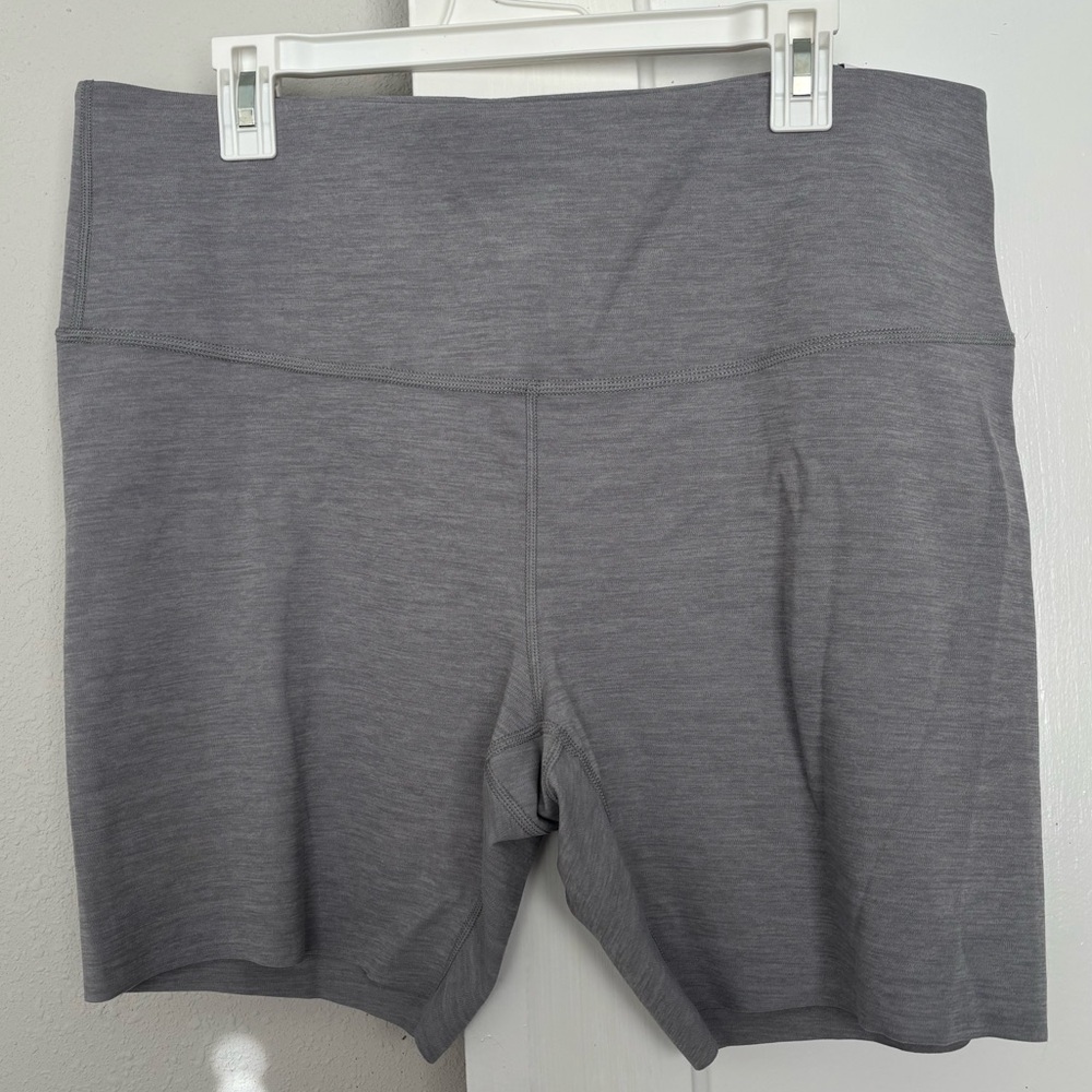 Nike Women's Charcoal Bike Shorts